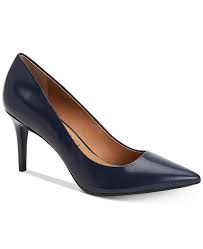 Womens Gayle Pointed Toe Pumps