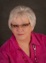 Janet Doss's Instagram, Twitter & Facebook