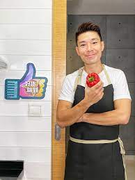 Tên gọi tiếng anh singapore bắt nguồn từ tiếng mã lai singapura (tiếng phạn: Power Dad Ben Yeo æ¨å¿—é¾™ With Even More Mediacorp Channel 8 Facebook