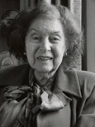 Charmante dame die vloeiend zeven talen sprak