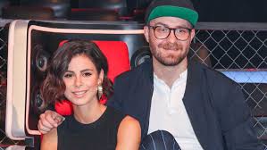 Eine durchgestylte künstlerbiografie klingt anders, da liegen sie bei four music völlig richtig. Tcg Uedipp9tzm