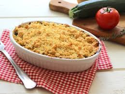 Recette Crumble A La Courgette Et A La Tomate Gratin Recette Recette Crumble Recette Avec Courgette Recette
