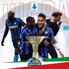 Lingua italiana de website van lingua italiana taaltrainingen. Sassuolo Tahan Atalanta Inter Milan Juara Liga Italia 2020 2021 Dunia Bola Com