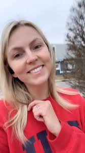 Here’s to running 26.2 miles (all at once) in 2026! 🏃‍♀️