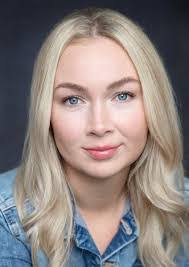 Carla Foley's Instagram, Twitter & Facebook