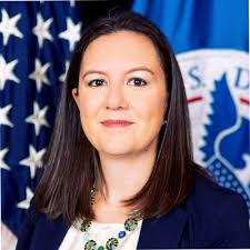 How LangGraph's interrupt patterns improve AI collaboration with LLMs