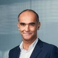 Alex Davidoff's Instagram, Twitter & Facebook