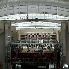 Can accommodate more than 70 cars. Space U8 Eco Mall Shopping Mall