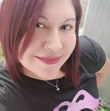 Junto a Bernardita Paul Ossandon, una buena mujer que se la juega por  Puente Alto. Apóyenla para concejal con su voto H-28.