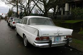 Old Parked Cars 1965 Mercedes Benz 220se Mercedes Benz Mercedes Benz