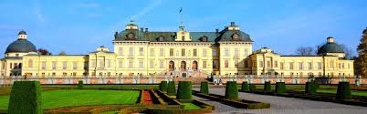 Die highlights und attraktionen schweden hat viele highlights und sehenswürdigkeiten zu bieten, aber alleine stockholm bietet mit. Das Schloss Drottningholm Ist Unesco Weltkulturerbe