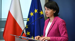 Manhwa viviendo con un doberman peligroso