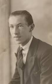 Bond, James Bond…. not really, it's my Dad, Claude Steele, at the Winton  Races, circa 1938. Steppin out. Cool as.