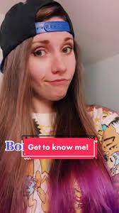 Elspeth Vance's Instagram, Twitter & Facebook