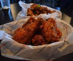 New Korean Fried Chicken Restaurant Is Open Here S A First Look Spoiler It 8217 S Awesome Fried Chicken Restaurant Fried Chicken Korean Fried Chicken
