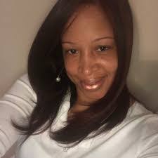 Simone Boothe's Instagram, Twitter & Facebook