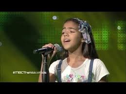 نور قمر برضاك مرحلة الصوت وبس mbcthevoicekids beautiful songs youtube movie gifs