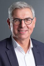 Zipcar names Angelo Adams as head of the car sharing company