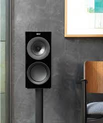 Kef R3 Bookshelf Loudspeakers Do Small Big