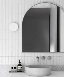 Helpful layout tips & tricks. How To Perfect Your Vanity Lighting