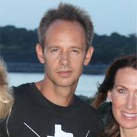 300+ "José Casares" profiles