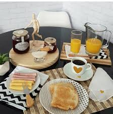 Mesa De Café Da Manhã De Aniversário Simples Desayunos Mesa Posta Mesa De Cafe Buffet Cafe Da Manha