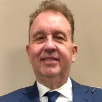 Daniel Diercks's Instagram, Twitter & Facebook