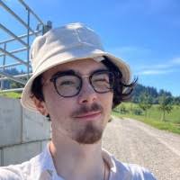 300+ Profile mit dem Suchbegriff „Saladin“