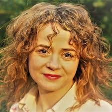 Emily Kellogg's Instagram, Twitter & Facebook