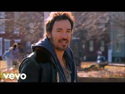 Bruce springsteen opened the show with a dedication, if it wasn't for john lennon, a lot of us would be some place much different tonight. Bruce Springsteen Streets Of Philadelphia Grammy Com