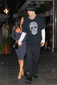 Machine gun kelly and megan fox's love felt destined from the moment the jennifer body's actress felt the rockstar rapper's pisces moon. G0ou2pvlodisgm