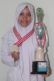 Aina zahra, seorang siswa dari sekolah dasar di bengkulu. By1l Sredawbcm