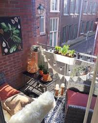 47 Clever Small Balcony Makeover On A Budget Homiku Com Balcony Decor Apartment Balcony Decorating Small Balcony