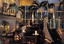 Minutes From The Heathrow Airport The Hotel Has A Airport Parking Health Spa And Gym Two Restaurants And A Bar Heathrow Radisson Hotel