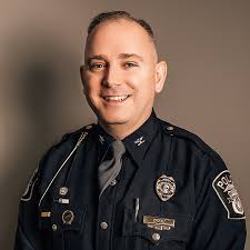 ANNOUNCEMENT: Following a 30-year career in law enforcement encompassing an  extensive list of community service and professional accomplishments —  including being the first police chief in Somerset's history to be named  Kentucky's