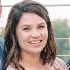 Caitlin Toth's Instagram, Twitter & Facebook