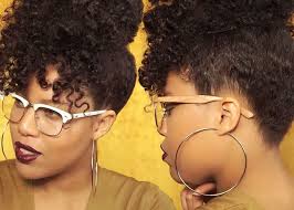 This hairstyle also works well with rectangular glasses because it offers symmetry. Curly Hairstyles For Glasses Naturallycurly Com