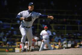 Tommy John, whose elbow surgery changed baseball, pens ‘goodbye’ letter amid health struggle