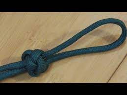 Easy step by step instructions for an easy, small paracord project knot tying video tutorial. How To Tie A Decorative Paracord Diamond Knot Knife Lanyard Knot Youtube