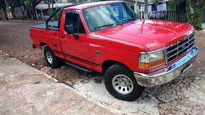 Minha f1000 xlt, ano 98/98 motor mwm x10 completa pneus bf, 32x11.50 aro 15 escape 3.5 com pente. Ford F 1000 Xlt Diesel Turbo 1998 Diesel