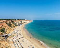 Image of شاطئ Praia da Falésia، البرتغال