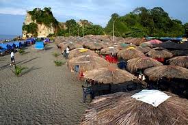 Constituye el segundo puerto marítimo colombiano sobre el océano pacífico, razón por la cual se le conoce también, como la perla del pacífico. Tumaco Narino Colombia El Morro Tumaco Colombia