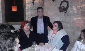 Υπενθυμίζεται πως η κυρία γιαννάκου, το βράδυ του σαββάτου, μεταφέρθηκε εκτάκτως στο νοσοκομείο σύμφωνα με το argolikeseidhseis.gr, η κυρία γιαννάκου βρισκόταν στην αργολίδα και. Marietta Giannakoy Spania Emfanish Sta Gene8lia Ths Korhs Ths People Amp Style Eidhseis