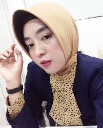 Sebagai contoh klik rata tengah. 20 Trend Terbaru Model Baju Pegawai Bank Mandiri Maria Space