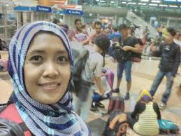 Akhir sesi i, ihsg menguat 0,02 persen (11:32 wib) live: Menikmati Perjalanan Naik Kereta Ke Thailand Jurnal Suzannita