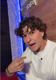 Cristian Dennis Dancing