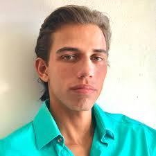 Barry Layton's Instagram, Twitter & Facebook