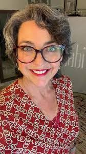 Darlene Marshall's Instagram, Twitter & Facebook