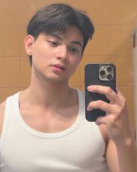 Gulatin Mo silang Lahat Gumamit ka Ng AI