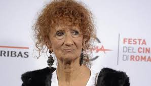 Enrico brignano all'arena di verona con lo spettacolo un'ora sola vi vorrei. Anna Mazzamauro Io Picchiata Da Brignano Sul Set La Verita E Un Altra Tiscali Spettacoli